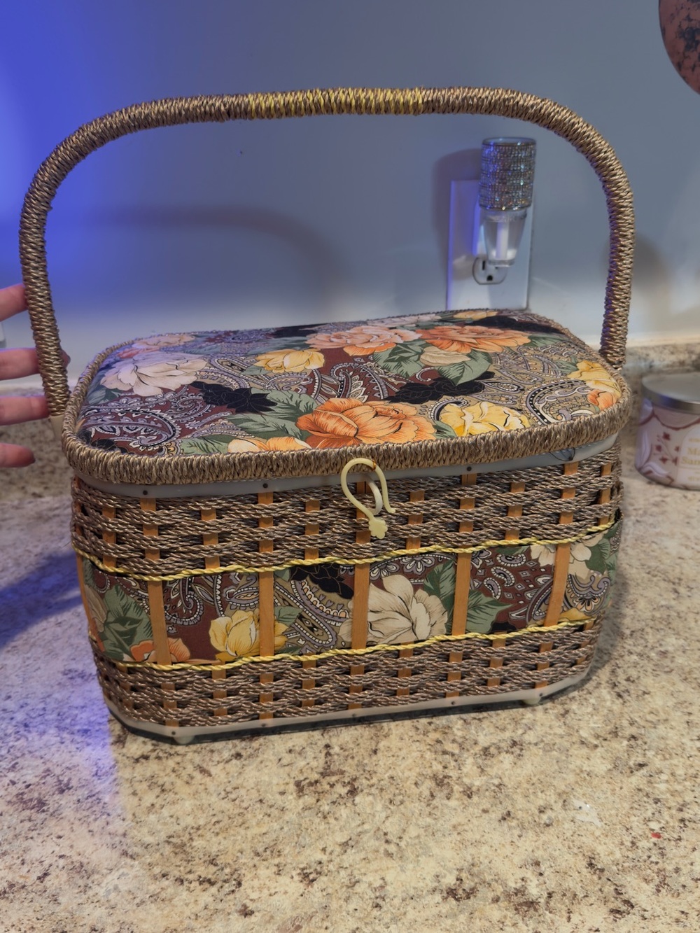 Vintage Korean Floral Woven sewing Basket with Handle - Multicolor